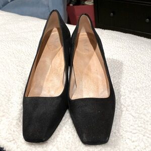 Black Suede Pumps - INEZ